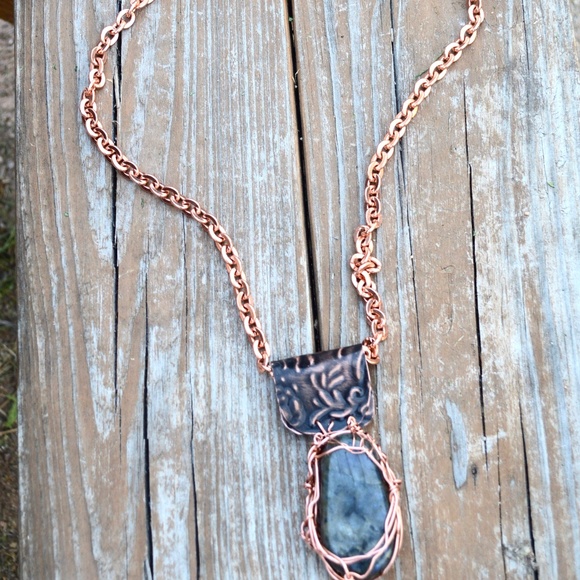 Huge Labradorite Solid Heavy Copper Chain Pendant - Picture 6 of 6